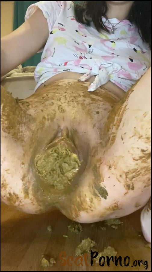 p00girl - I poop in my panties and put them in my pussy, smearing
