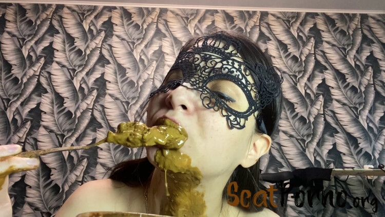 PooGirl - poop a full container eat shit with a fork and vomit