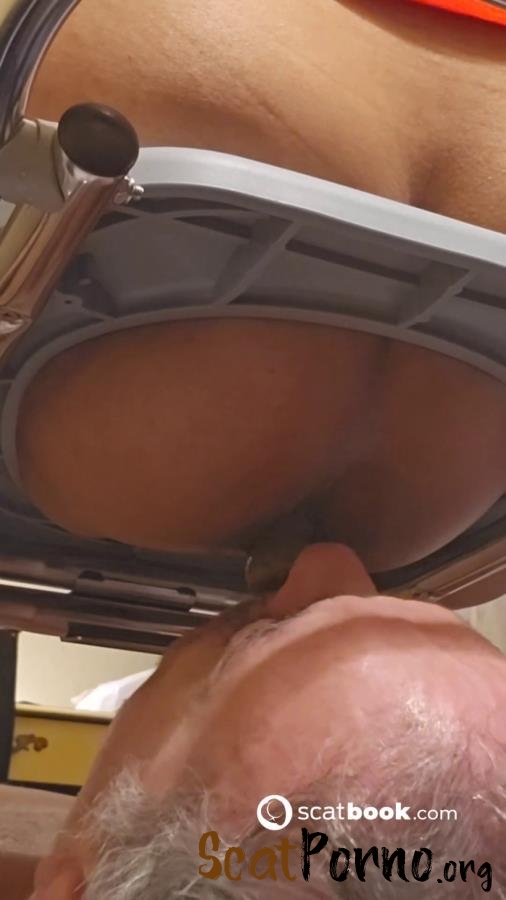This Toilet Needs To Flush – GODDESS FIRE / GODDESSFIRE99 – MP4