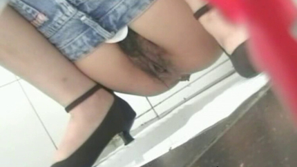 China Toilet peeping on women. P1