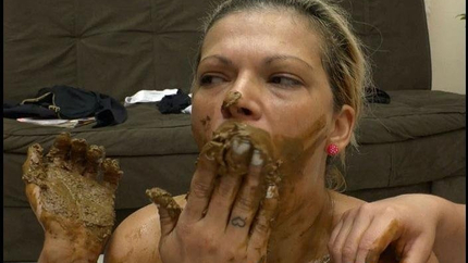 Chimeny, Diana, Mary Claire - Shit Day [UltraHD 4K]