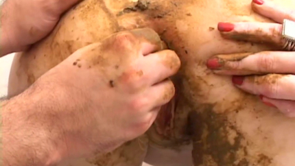 TOILET DREAMERS Scat Porn - PRETTY LISA P1