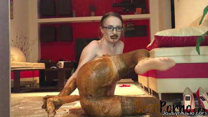 JosslynKane - BIG Diarrhea incident-smearing, sucking and anal