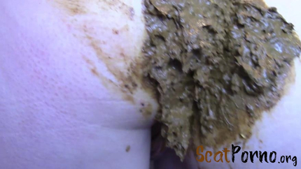 scatdesire - Flow of Smelly Diarrhea