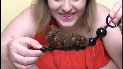 CandieCane - Extreme shit with anal balls
