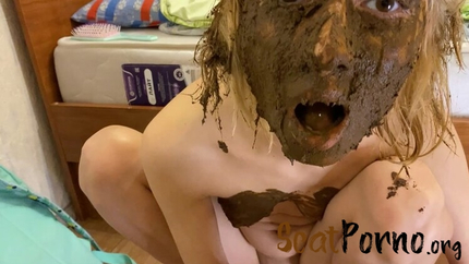 p00girl - Big shit on hair and face