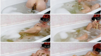 ModelNatalya94 - Olga takes a bath with shit