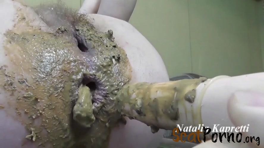 Natalia Kapretti - Hes Mesmerized When Shit Comes Out
