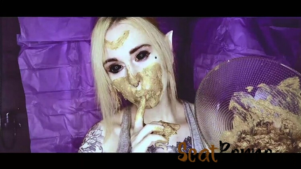 DirtyBetty - REAL golden scat from hairy ELF