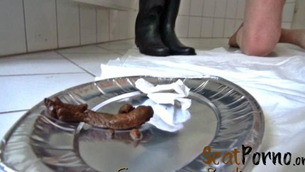 Scat Cats, Domi, Kimi, Lucy, Hanna - Scat Cats - The Worthless Toilet Pig P1