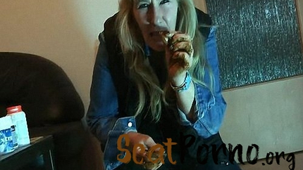 Nicolettaxxx - A few kilos more now but