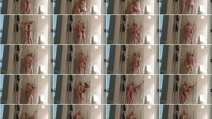 Versauteschnukkis - Scatsex in hotel shower (no male scat)