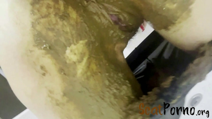 Shiny Messy Leggings with World Of Shit