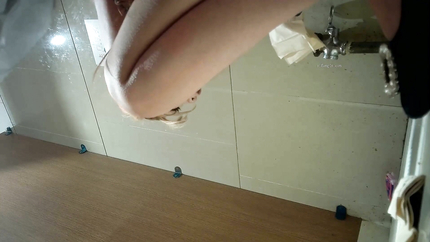 CUTE ASIAN GIRL PISSING AND VOMITING AND PUKING 01