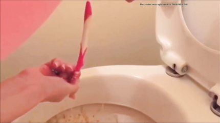 BELLY SHOWN AND PURGE IN THE TOILET..