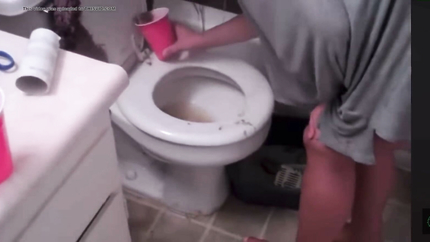 GIRL VOMITS - VIDEO 7