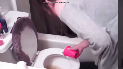 GIRL VOMITS - VIDEO 7