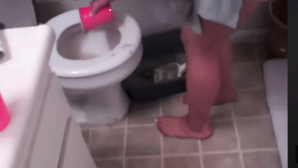 GIRL VOMITS - VIDEO 7