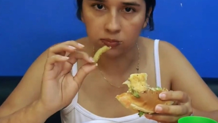 BURGER,FRIES AND SOME CAKE FOR DINNER (VOMIT)