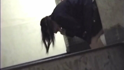 ... GIRL VOMIT