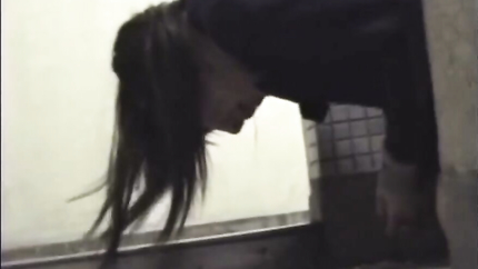 ... GIRL VOMIT