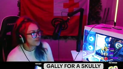 STREAMER GIRL VOMITS PART 3