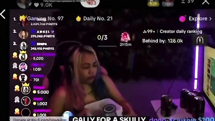 STREAMER GIRL VOMITS PART 2