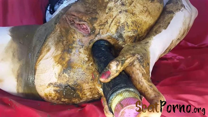 White Pantyhose. Black Toy. Filled Pussy with Anna Coprofield