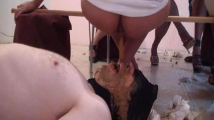 ScatGirls - Toiletslaves know what to do