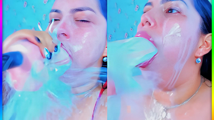 SEXY CAMGIRL BIG PUKE ERUPTIONS