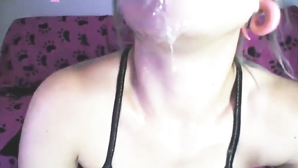 PUKE RECYCLING DEEPTHROAT DILDO