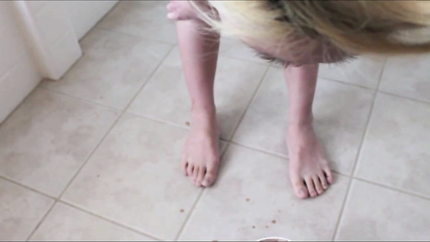 5 SCENES OF AUTO VOMIT