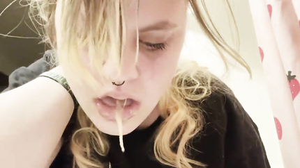 CUTE GIRL VOMITS