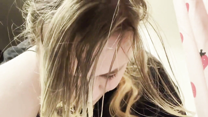 CUTE GIRL VOMITS