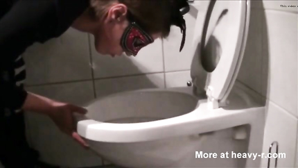2 PURGE TOILET SCENES..