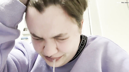 PUKING CUTE GIRL ✨