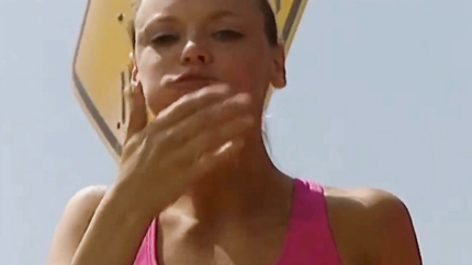 WOMAN GAGGING AND PUKING IN A CHALLENGE