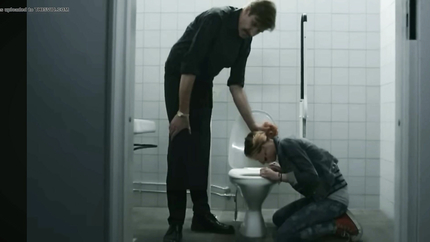 GERMAN DRUNK GIRL PUKING A LOT