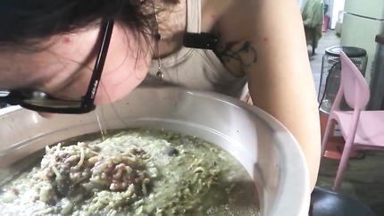 GIRL VOMIT - VIDEO 41