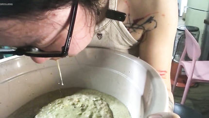 GIRL VOMIT - VIDEO 41