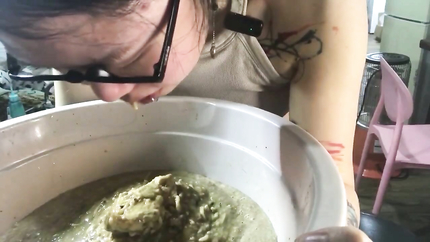 GIRL VOMIT - VIDEO 41