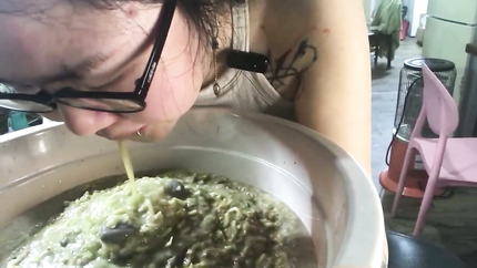 GIRL VOMIT - VIDEO 41