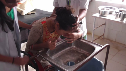 INDIAN WOMAN PUKES 20+ TIMES