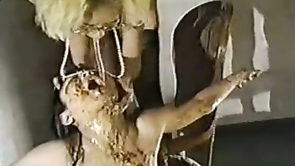 GIRL VOMITING 06