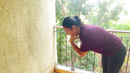 YOUTUBE LADY PUKE 122