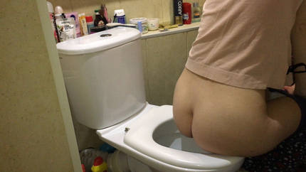 Thick piles of poops