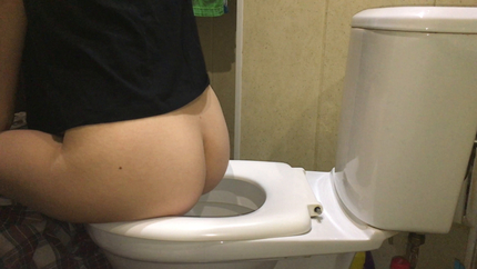 Thick piles of poops