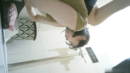 ASIAN TOILET VOMIT 2