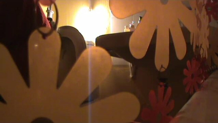 SICK WOMAN VOMITS DUE TO FOOD POISONING