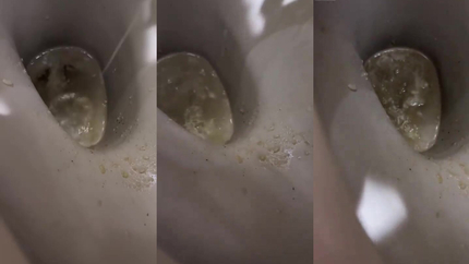 TWITTER GIRL VOMIT